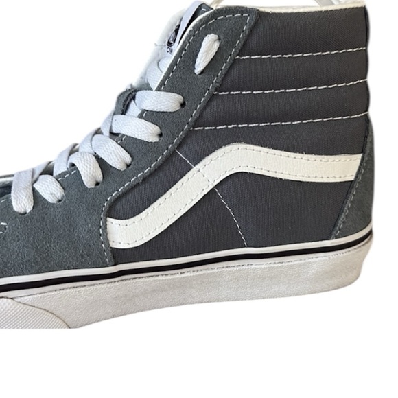 Vans Sk8-Hi Sneakers Gray White High Top Suede Skateboard Skater Shoes Women 6.5 - Picture 2 of 12